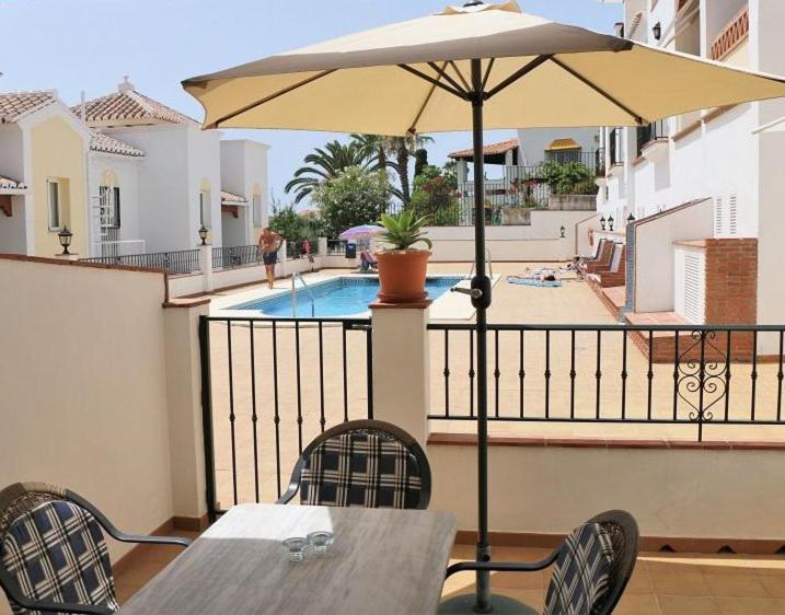 Casa Kasander, Two Bedroom Appartment Near Beach With Pool Nerja Zewnętrze zdjęcie