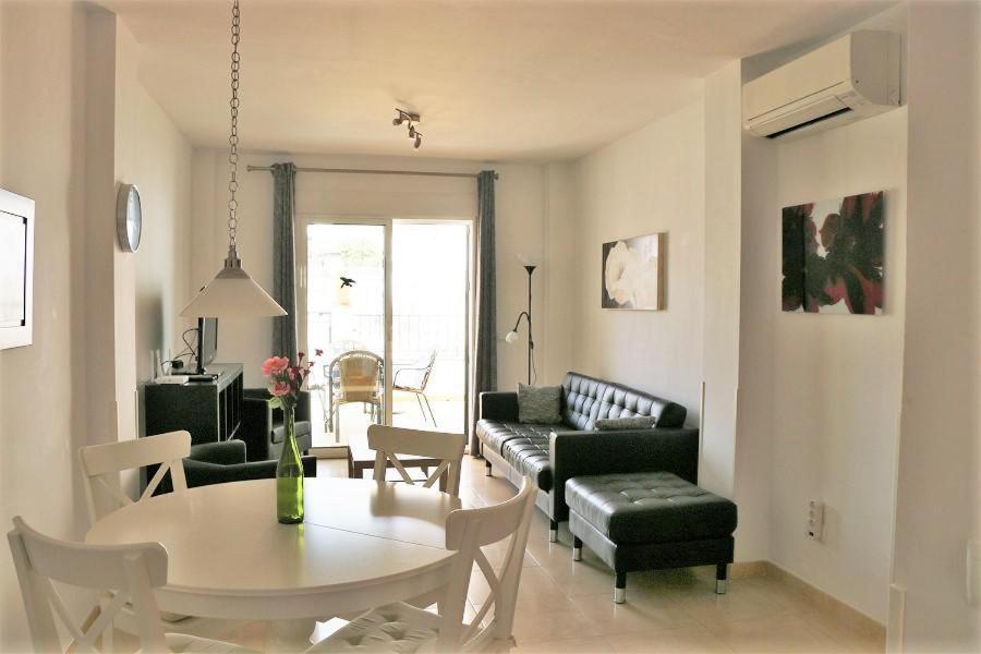 Casa Kasander, Two Bedroom Appartment Near Beach With Pool Nerja Zewnętrze zdjęcie